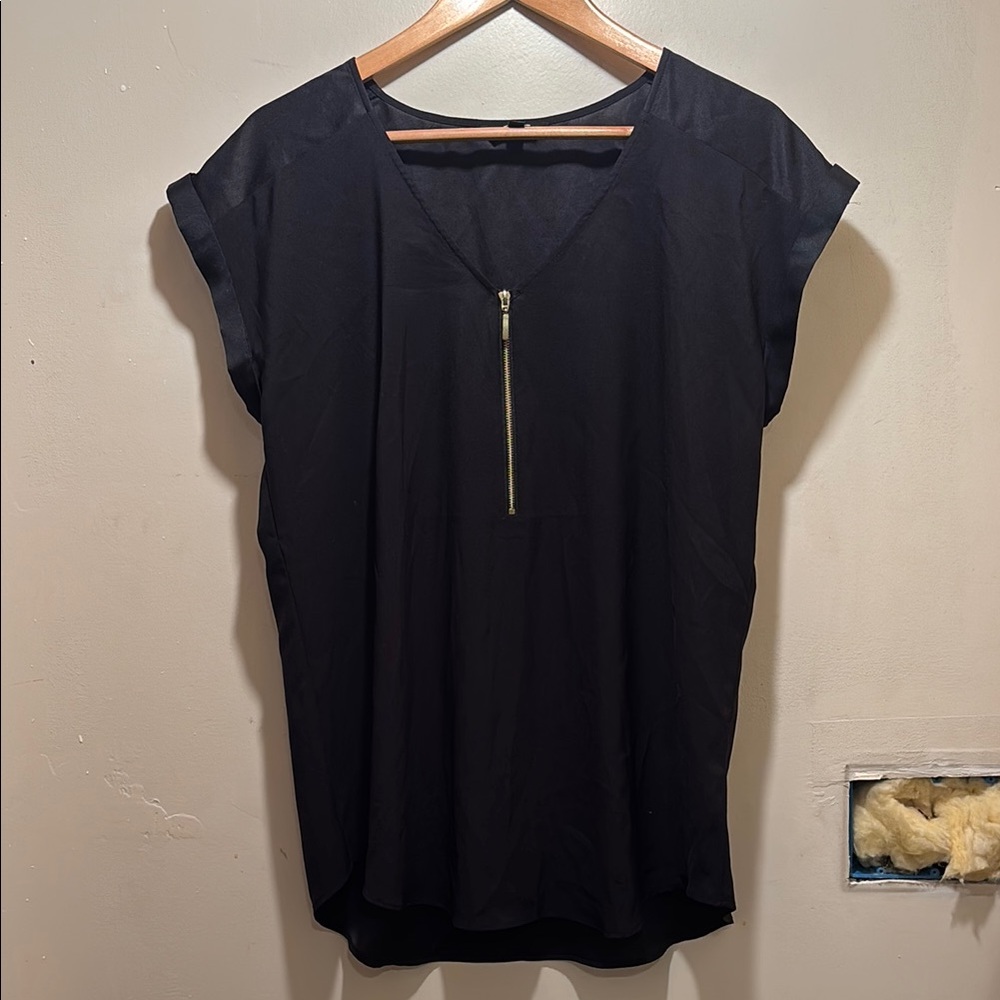 Express Zippered Women's Top
